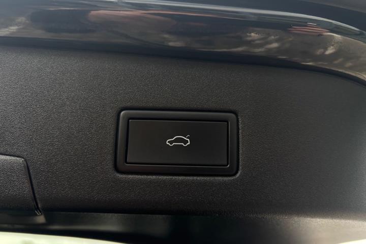 Sort VW ID.4 fra 2023