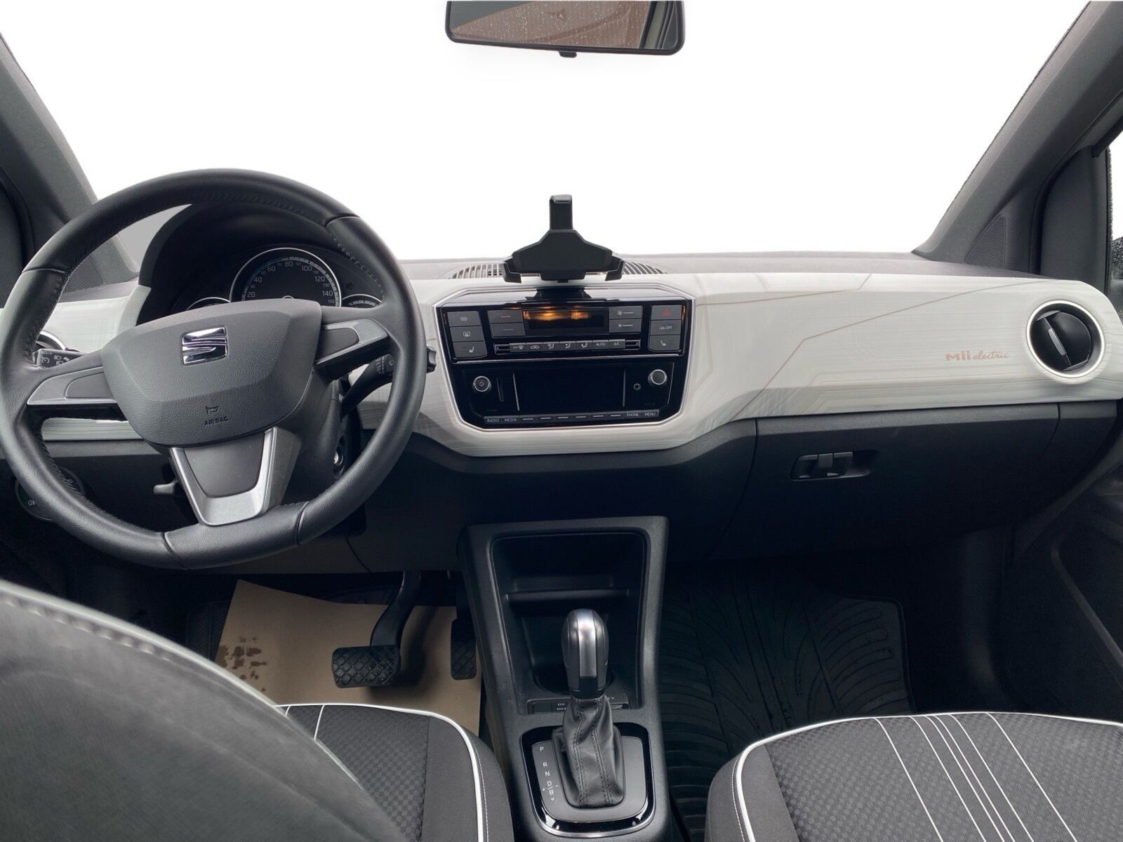 Grå Seat Mii fra 2021