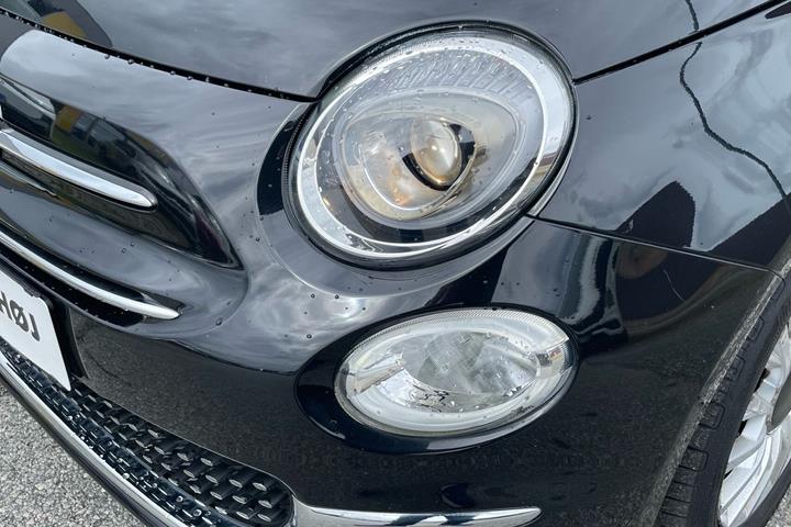Sort Fiat 500C fra 2023