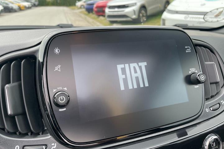 Sort Fiat 500C fra 2023
