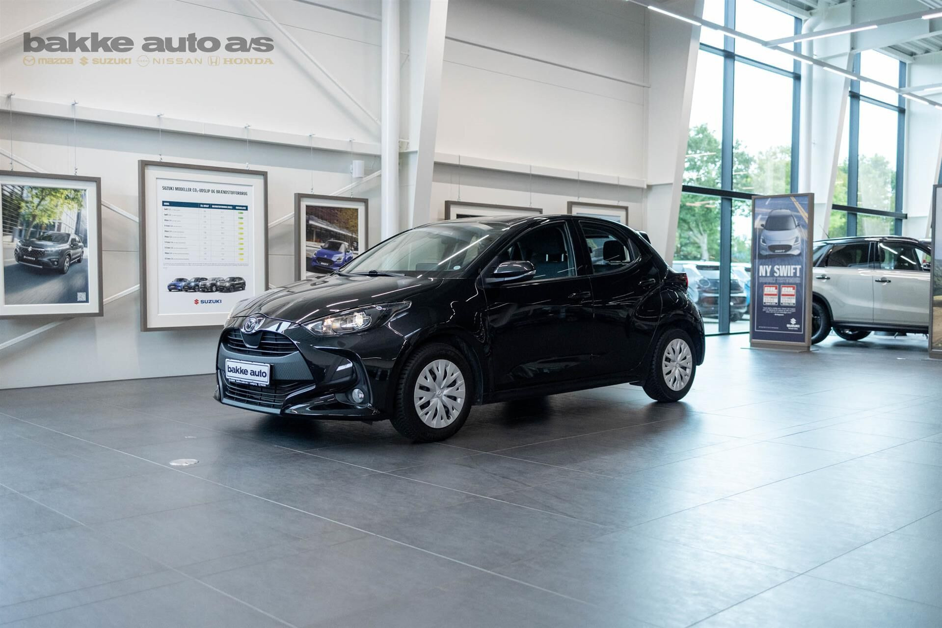 Mazda 2 1,5 VVT-I  Hybrid Pure Plus Pack CVT 116HK 5d Trinl. Gear