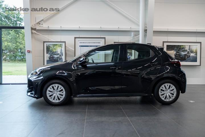 Sort Mazda 2 fra 2022