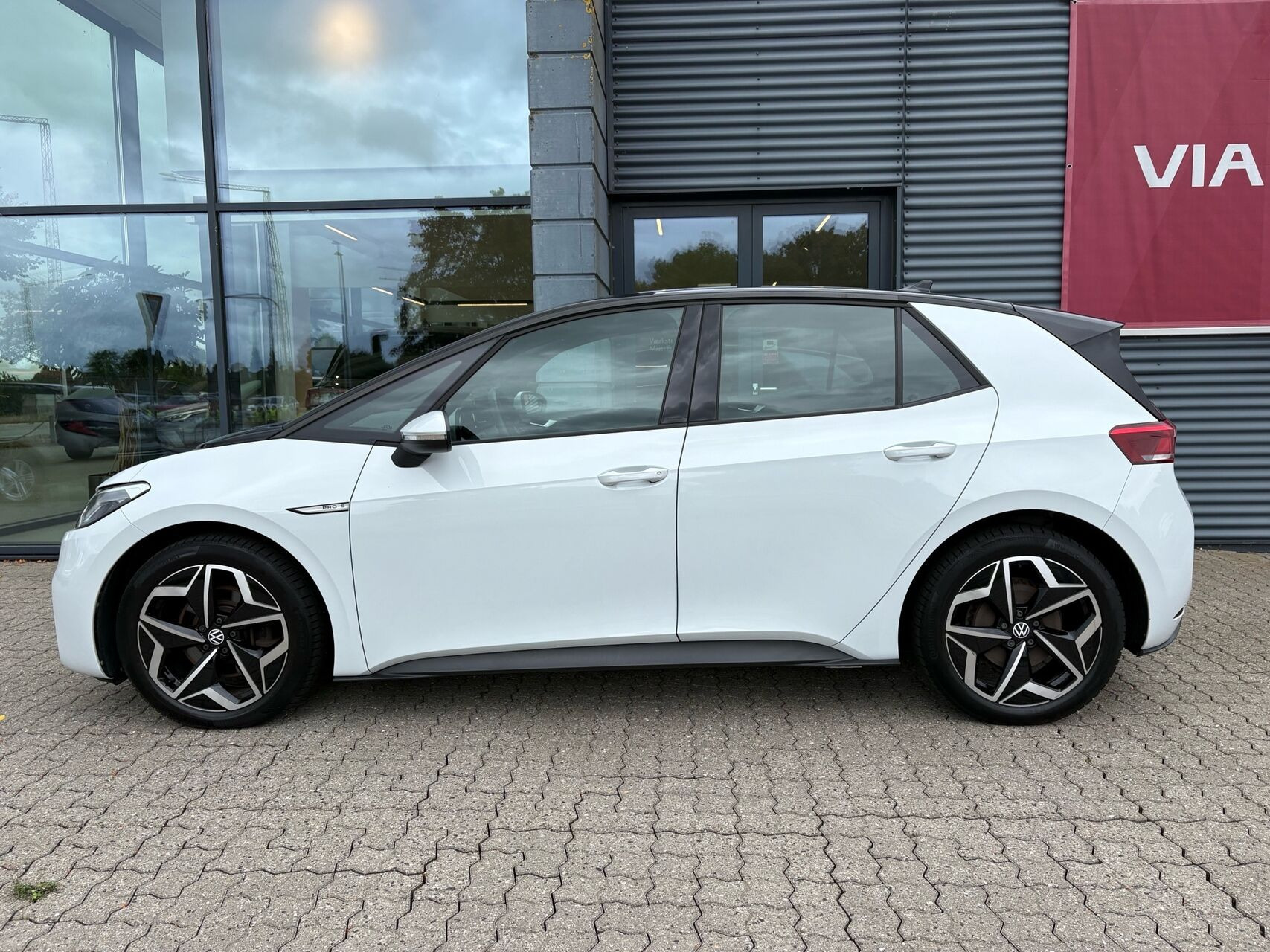 Hvid VW ID.3 fra 2022
