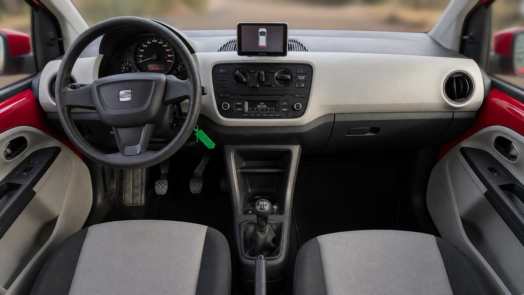 Rød Seat Mii fra 2013