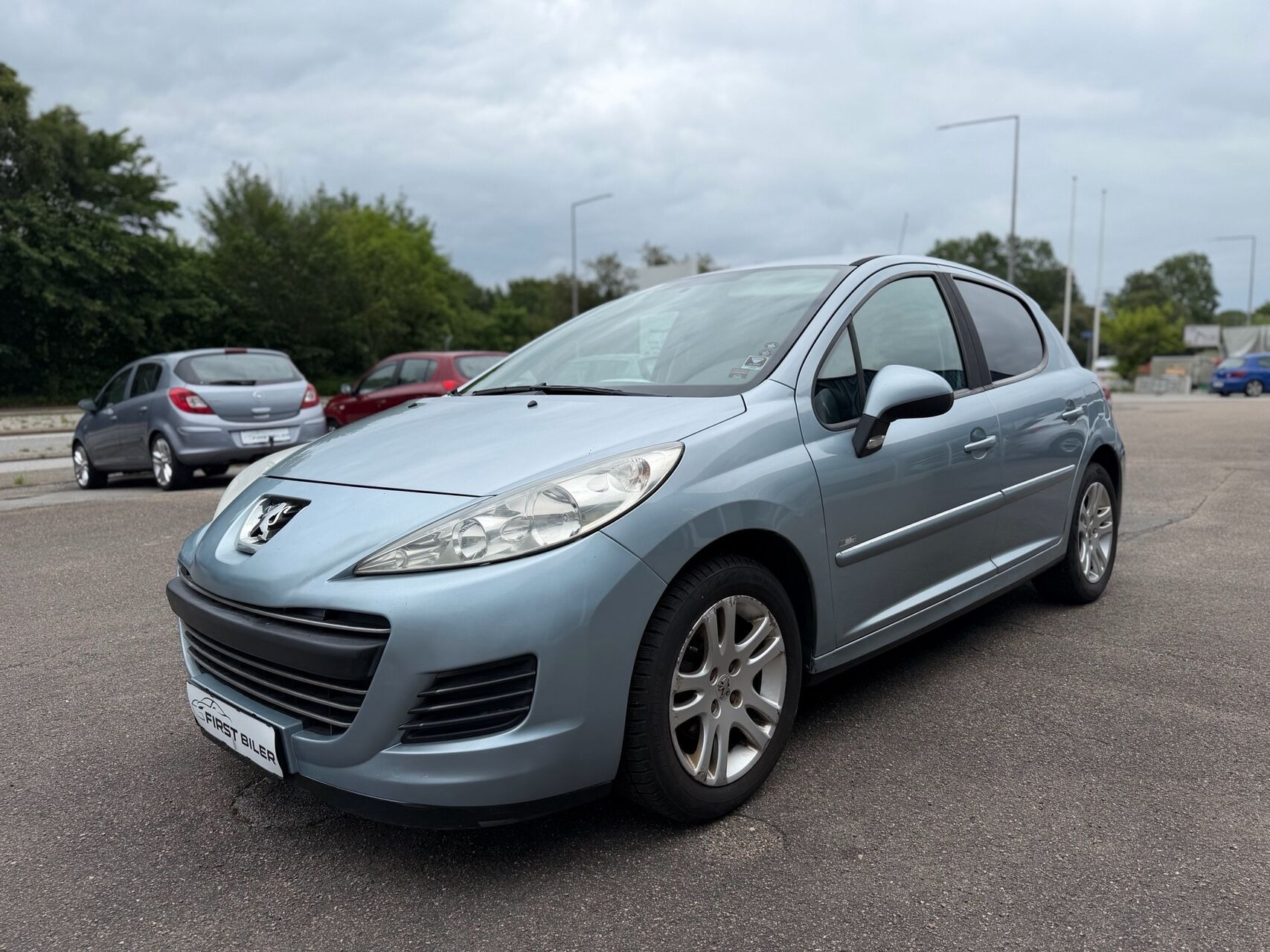 undefined Peugeot 207 fra 2010