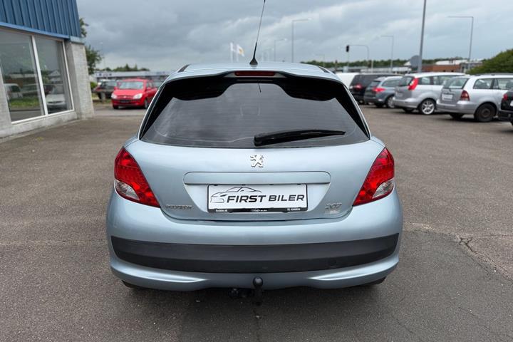 undefined Peugeot 207 fra 2010