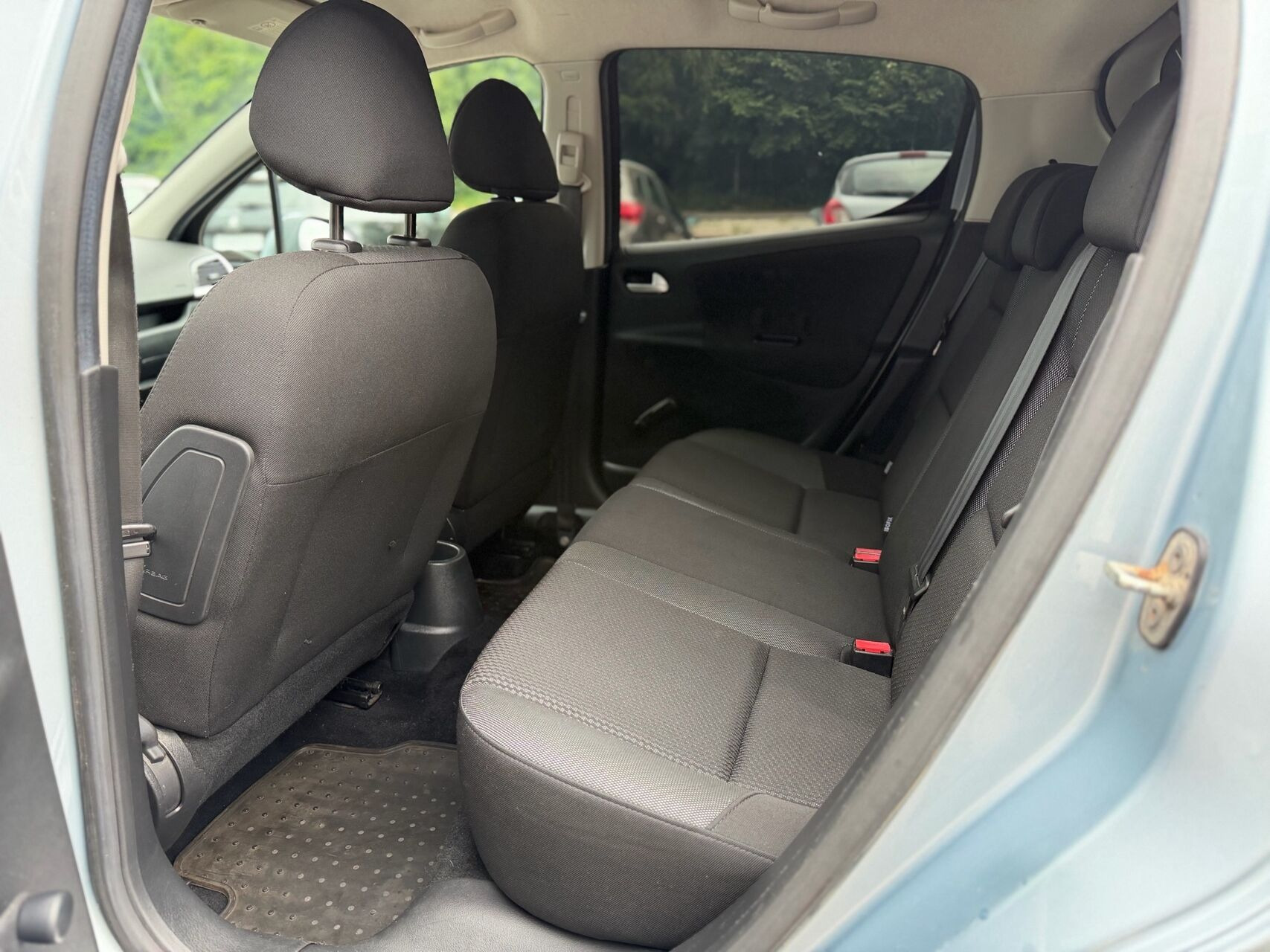 undefined Peugeot 207 fra 2010