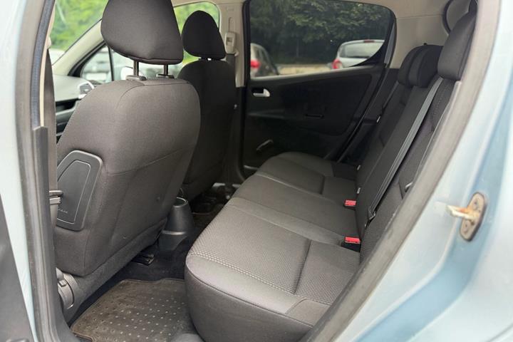 undefined Peugeot 207 fra 2010