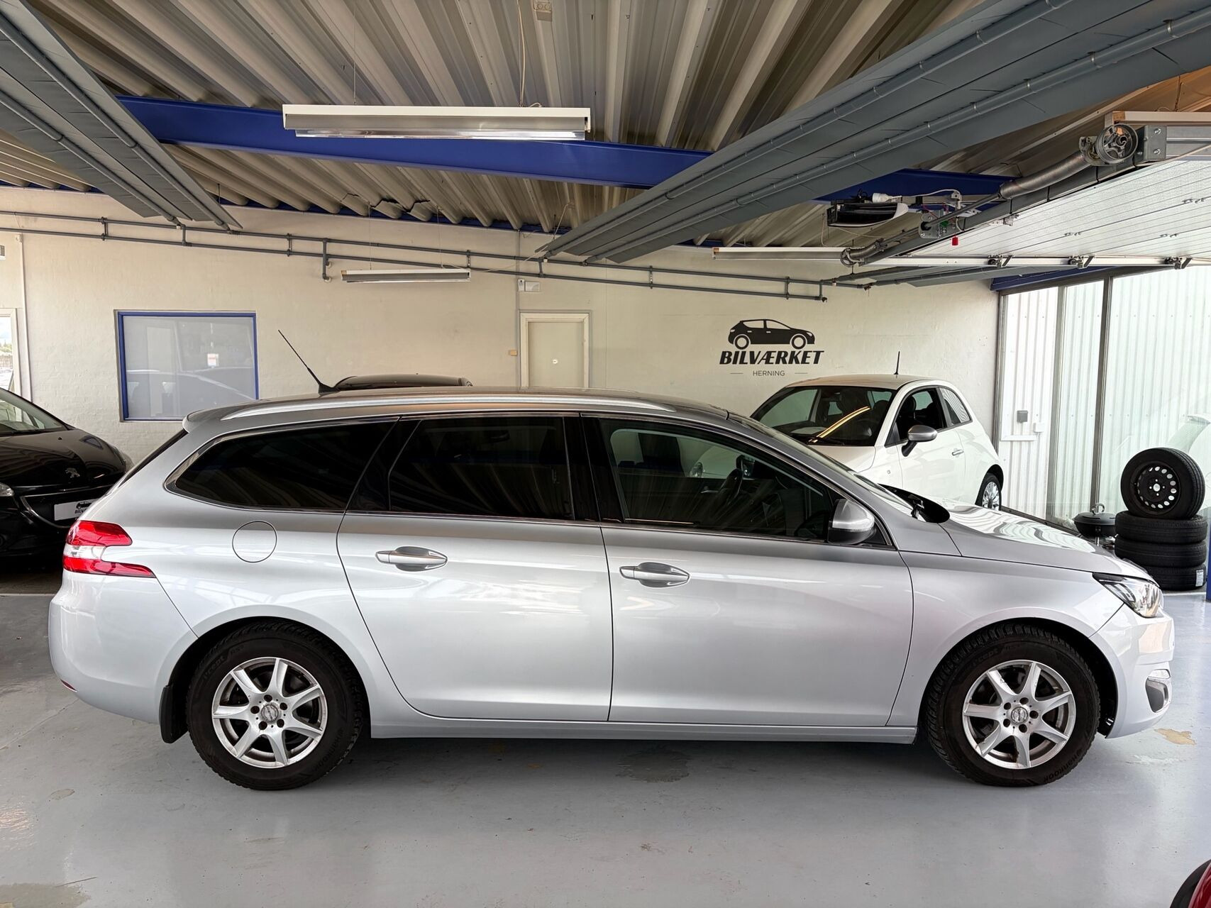 undefined Peugeot 308 fra 2015