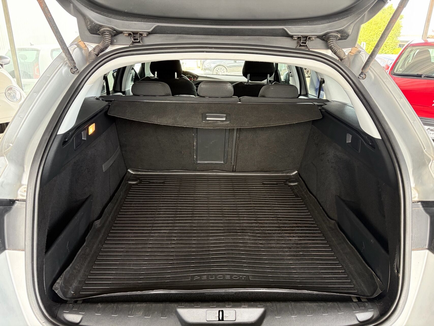 undefined Peugeot 308 fra 2015