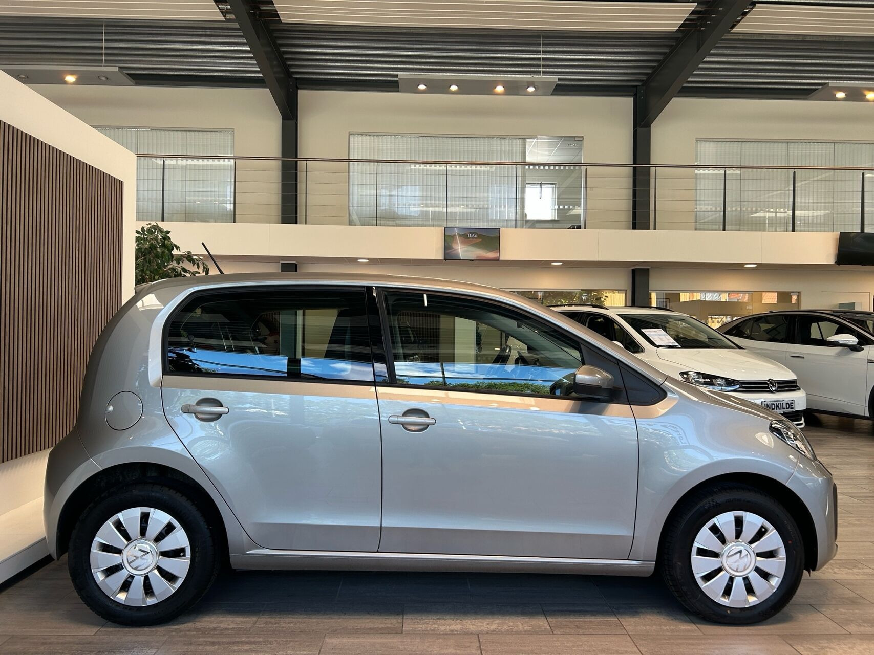 Grå VW up fra 2021