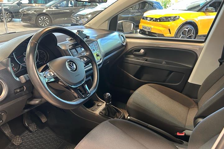 Grå VW up fra 2021