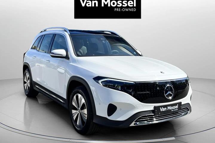 Hvid Mercedes EQB 250+ fra 2025