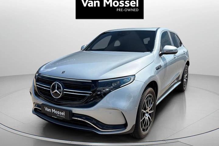 Sølv Mercedes EQC 400 fra 2020