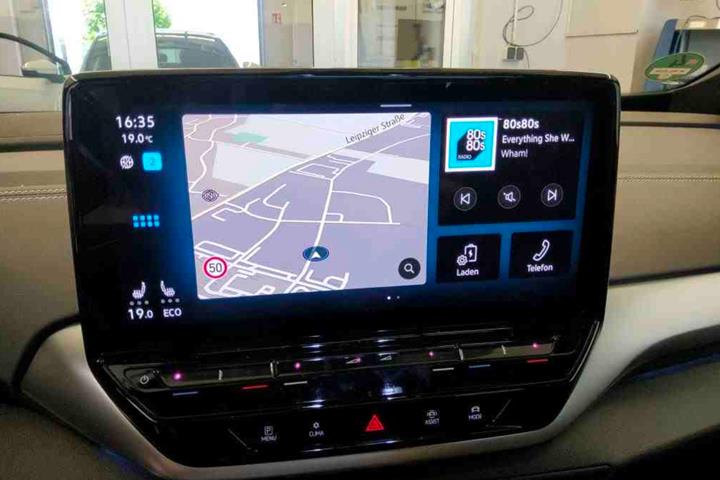 Hvid VW ID.4 fra 2023