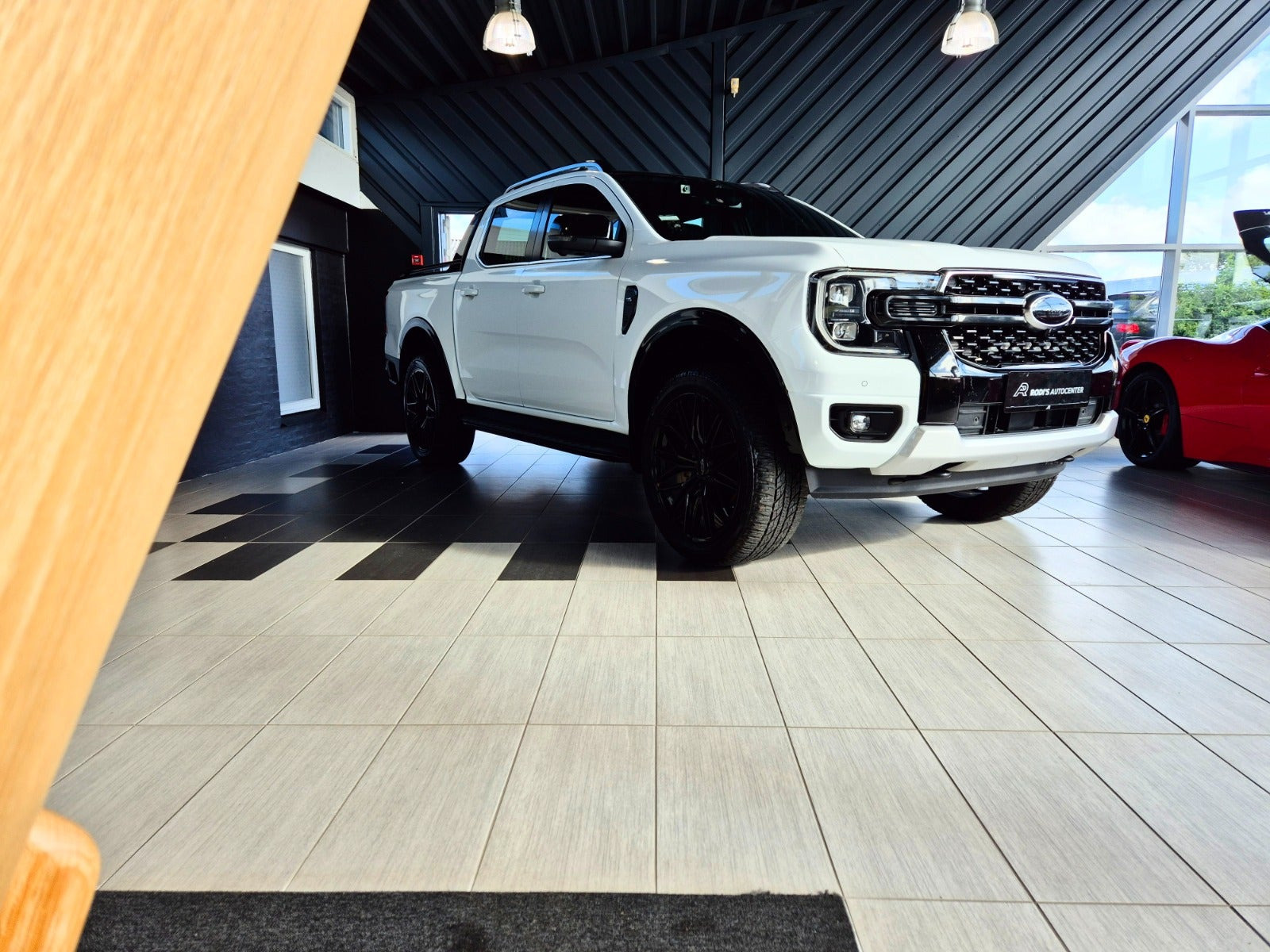 Hvid Ford Ranger fra 2024