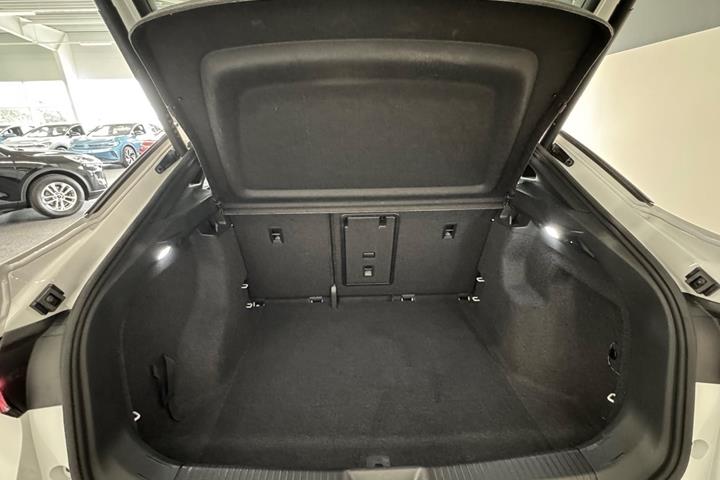 Hvid VW ID.5 fra 2025