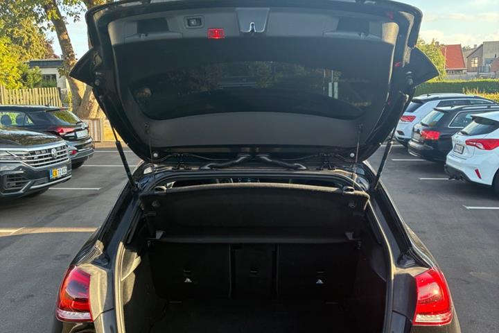Sort Mercedes A200 fra 2021