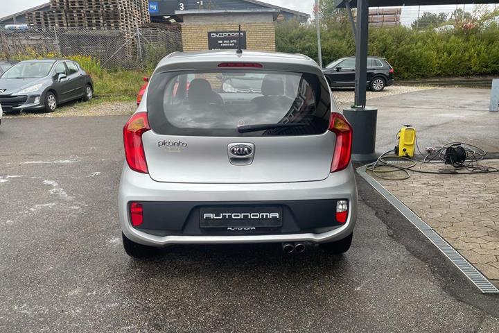 Grøn Kia Picanto fra 2014
