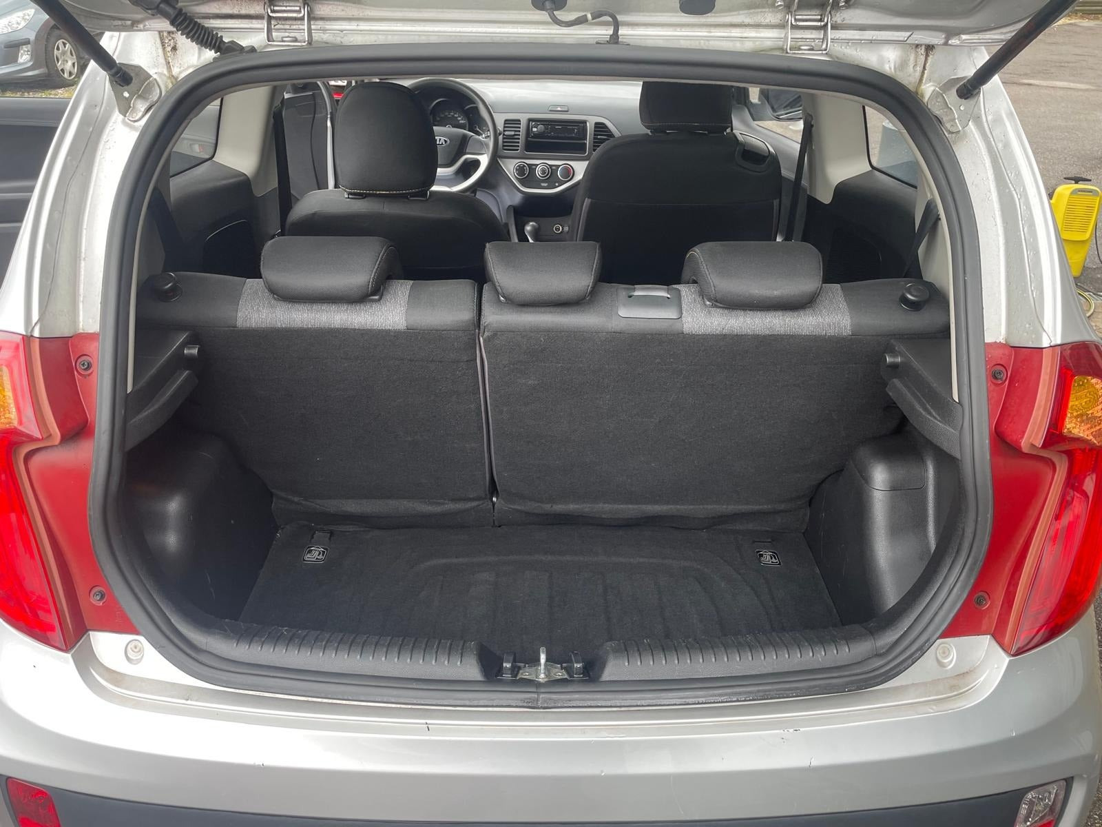 Grøn Kia Picanto fra 2014