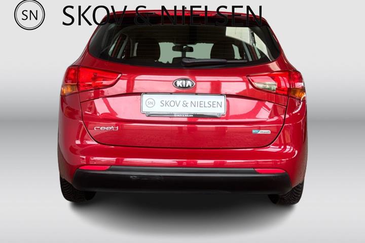 Rød Kia Ceed fra 2016