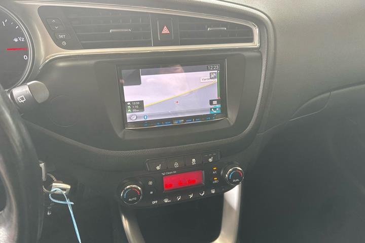 Rød Kia Ceed fra 2016
