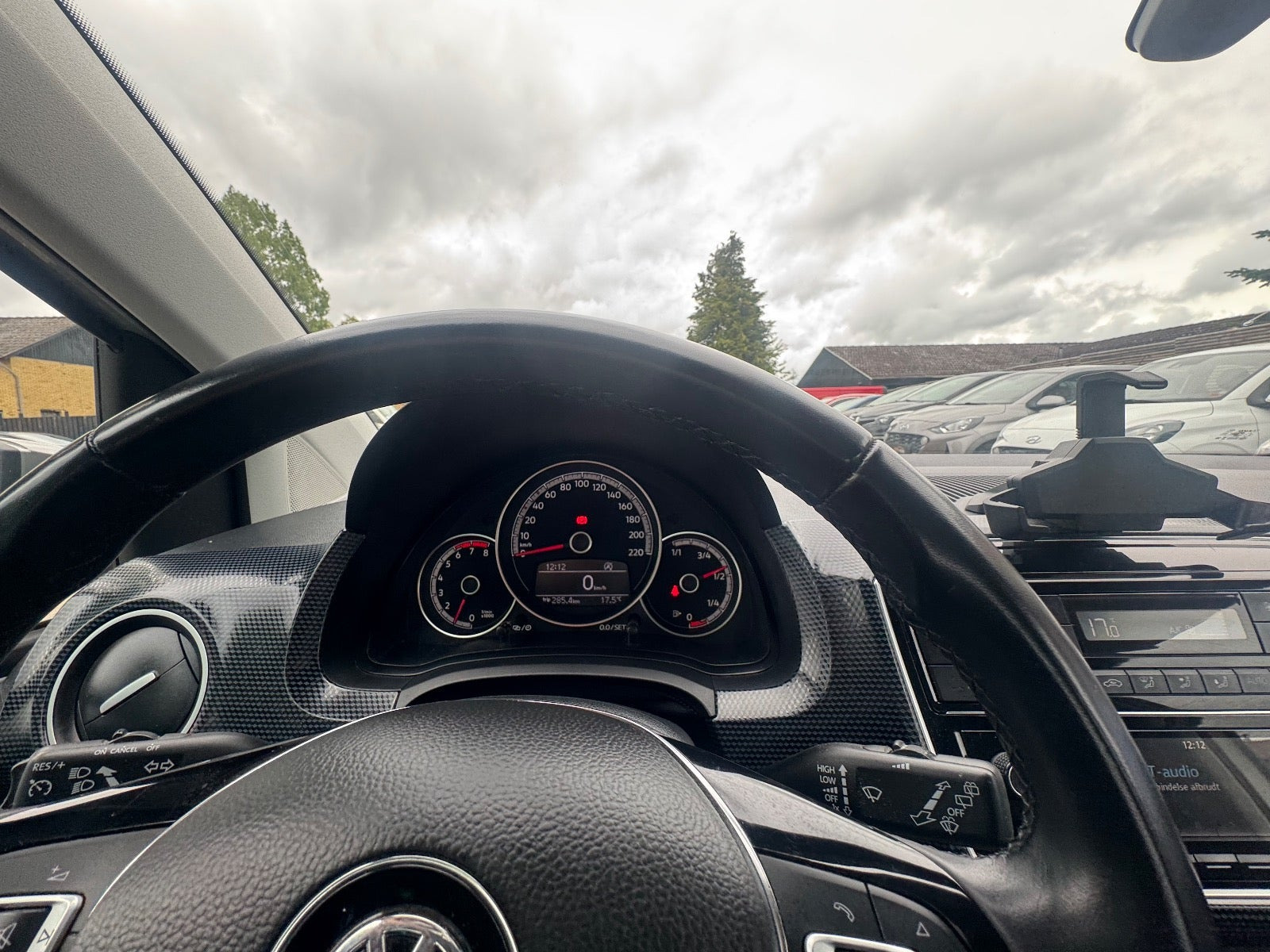 Sølv VW UP! fra 2019