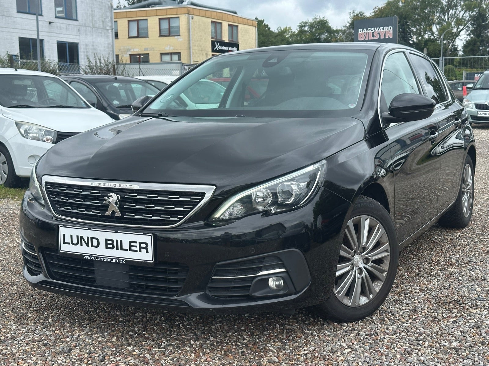 Peugeot 308 1,5 BlueHDi 130 Allure Sky