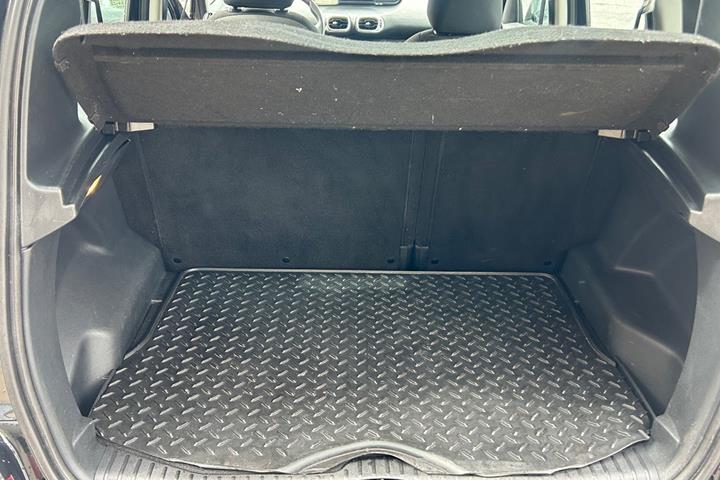 Sort Citroën C3 Picasso fra 2016