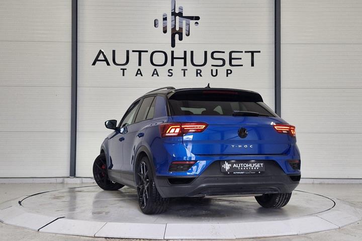 Blå VW T-Roc fra 2020
