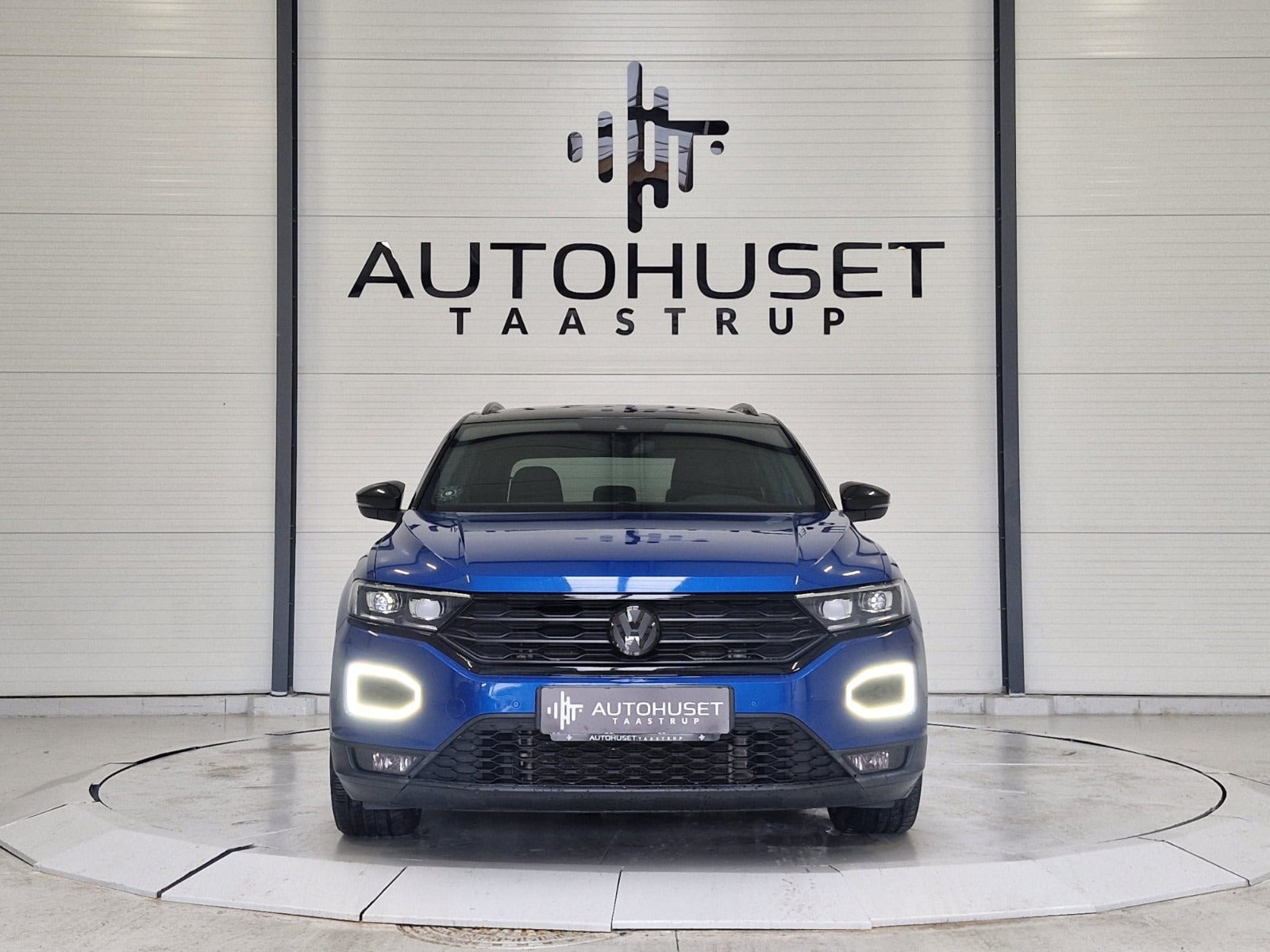 Blå VW T-Roc fra 2020