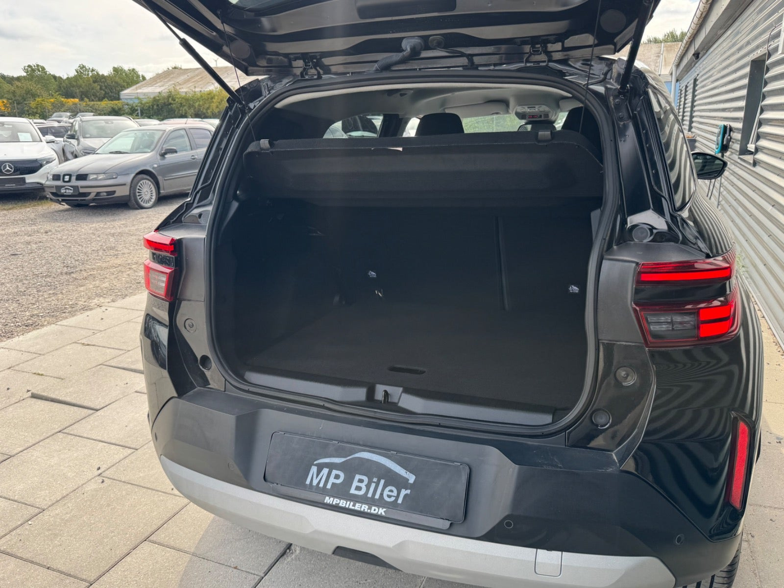 Grøn Opel Frontera fra 2025