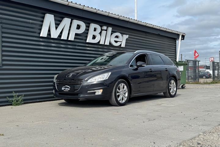 Grå Peugeot 508 fra 2012