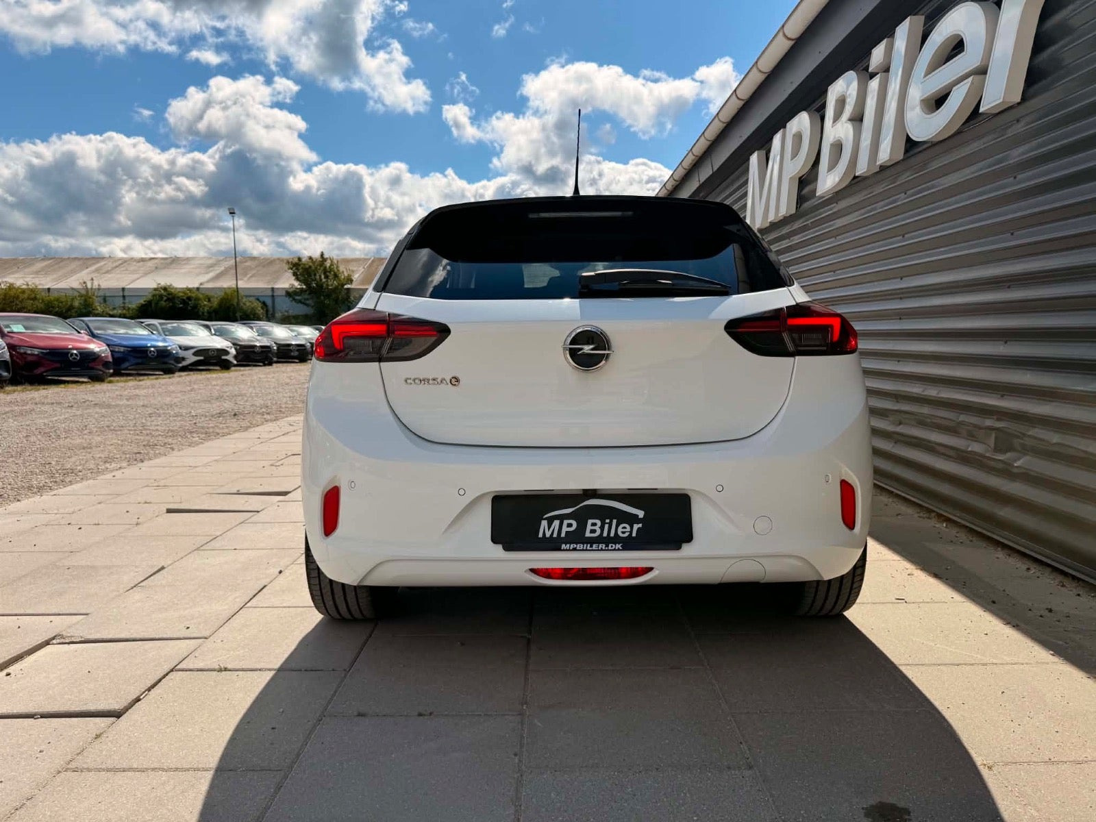 Hvid Opel Corsa-e fra 2021