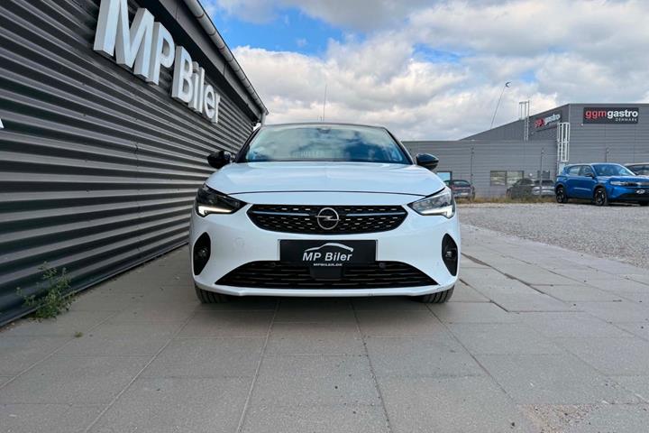 Hvid Opel Corsa-e fra 2021