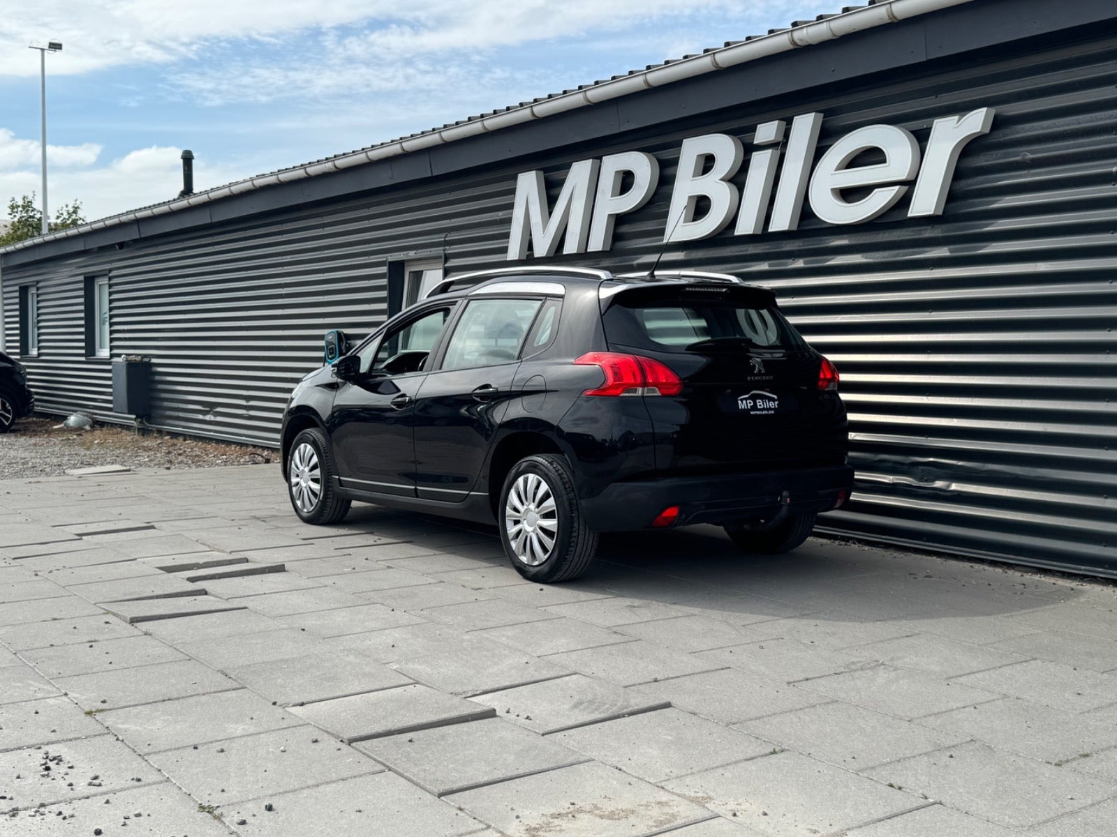 Grøn Peugeot 2008 fra 2013
