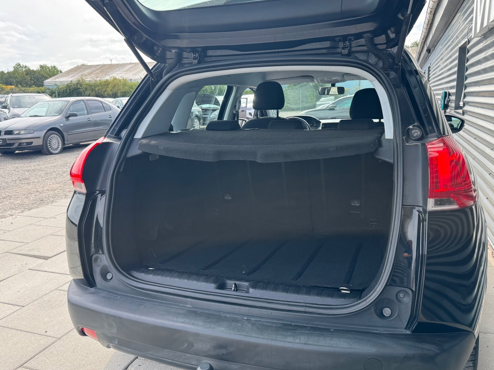 Grøn Peugeot 2008 fra 2013
