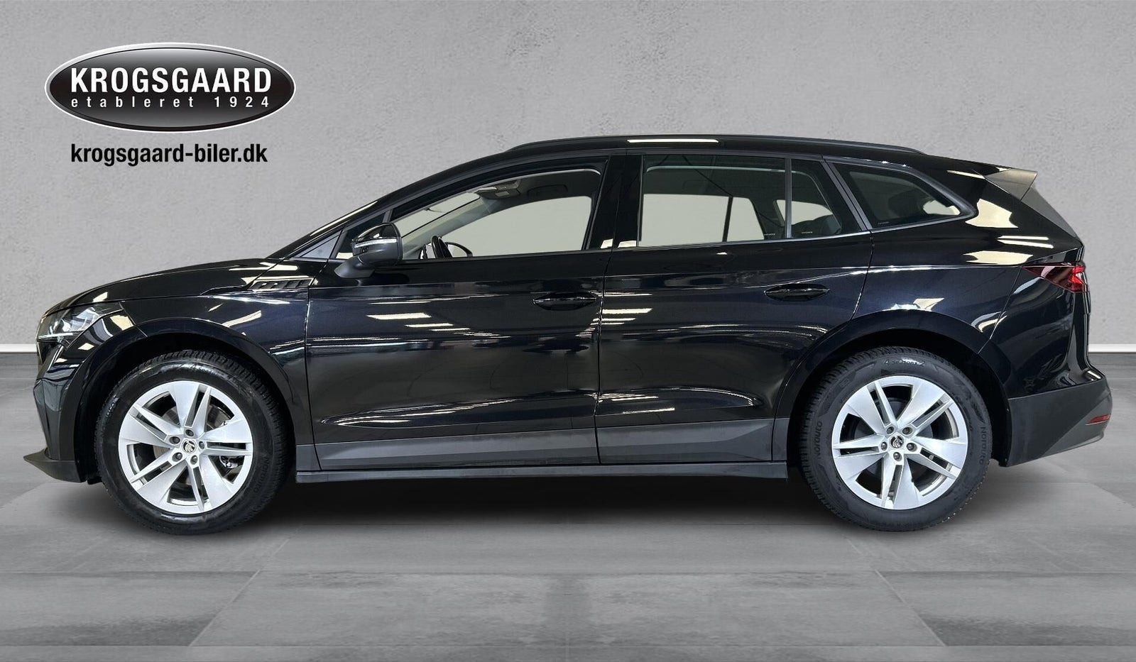 Sort Skoda Enyaq fra 2023