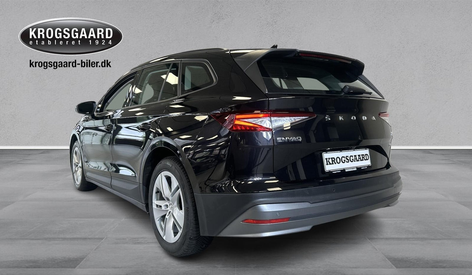 Sort Skoda Enyaq fra 2023