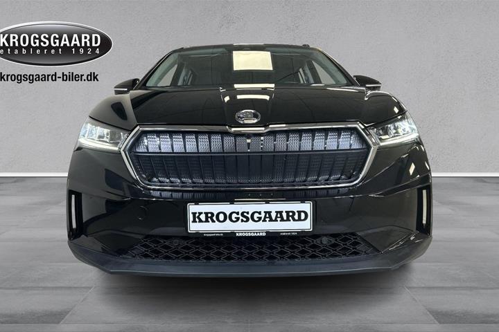 Sort Skoda Enyaq fra 2023