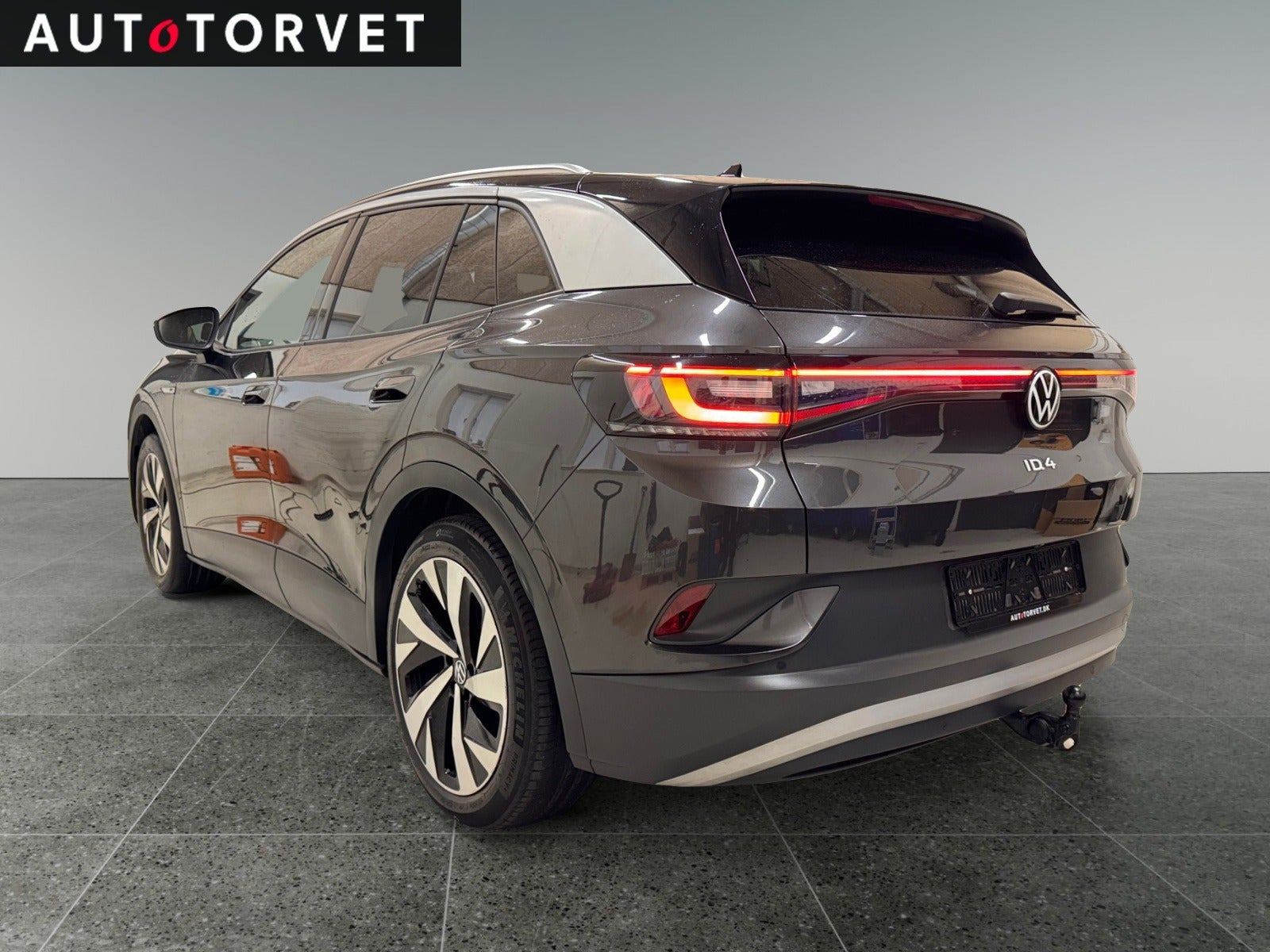 Grå VW ID.4 fra 2021