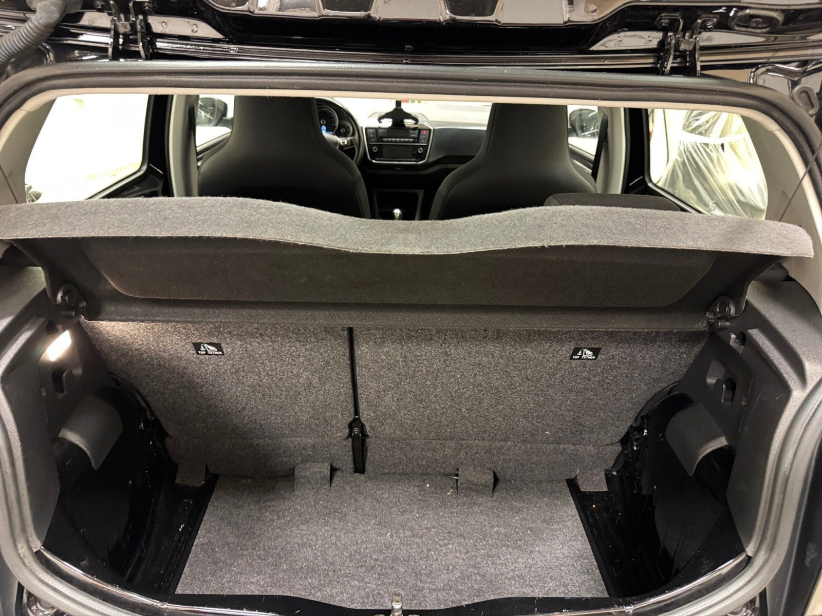 Sort VW E-UP! fra 2022