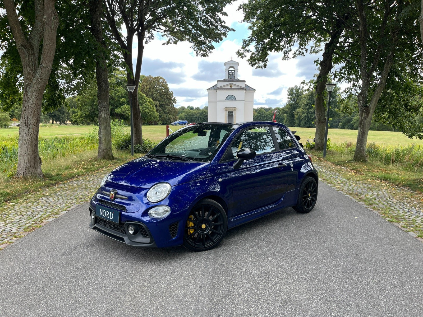 Abarth 595C 1,4 T-Jet 180 Competizione