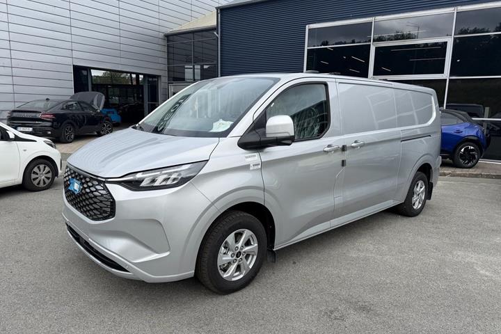 Sølv Ford E-Transit Custom 340 L2 fra 2026