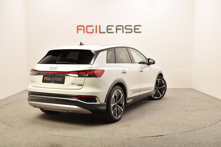 Hvid Audi Q4 e-tron fra 2021