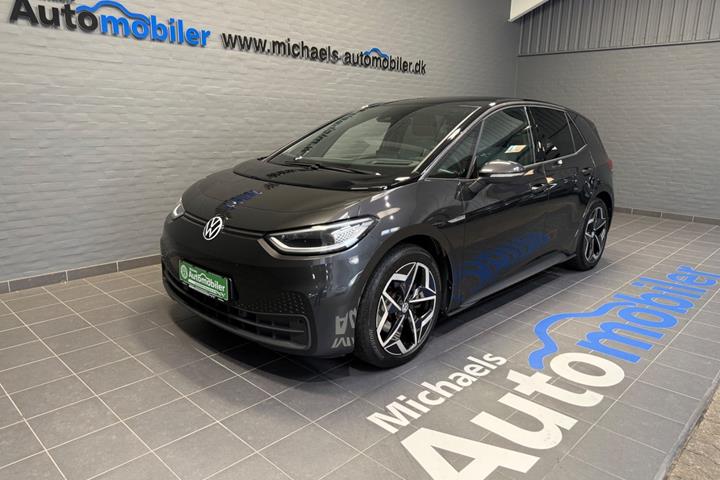 Grå VW ID.3 fra 2021 set udefra