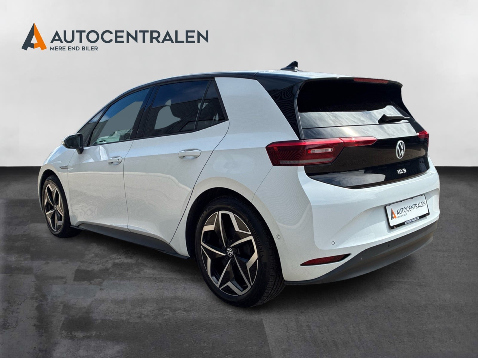 Hvid VW ID.3 fra 2023