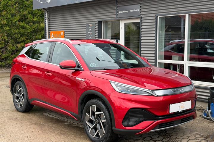 Rød BYD Atto 3 fra 2022