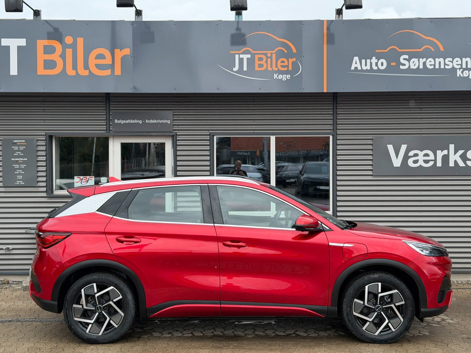 Rød BYD Atto 3 fra 2022