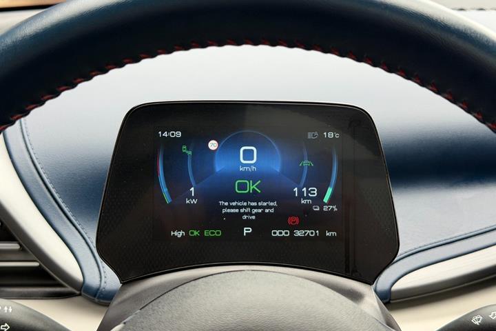 Rød BYD Atto 3 fra 2022